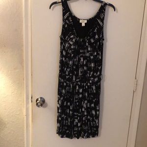 Black and white dress good condition